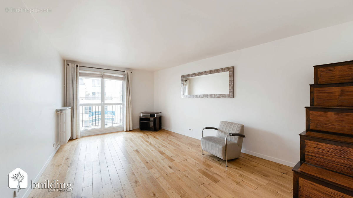 Appartement à LEVALLOIS-PERRET