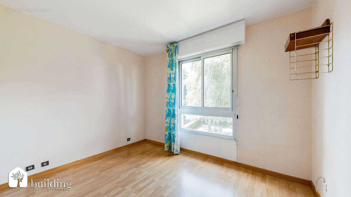 Appartement à LEVALLOIS-PERRET