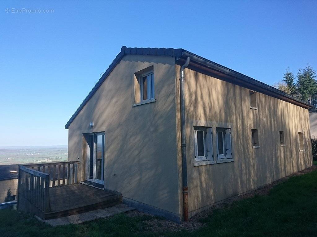 Maison à CHATEAU-CHINON(VILLE)