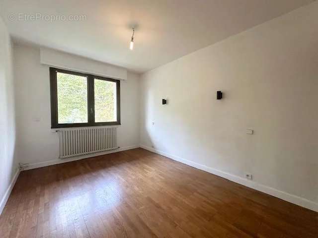 Appartement à AIX-LES-BAINS