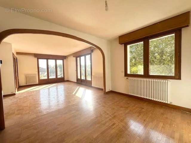 Appartement à AIX-LES-BAINS