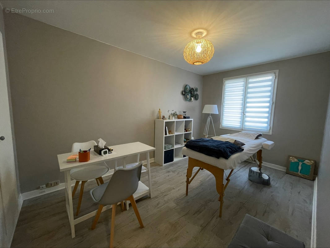 Appartement à CIRES-LES-MELLO