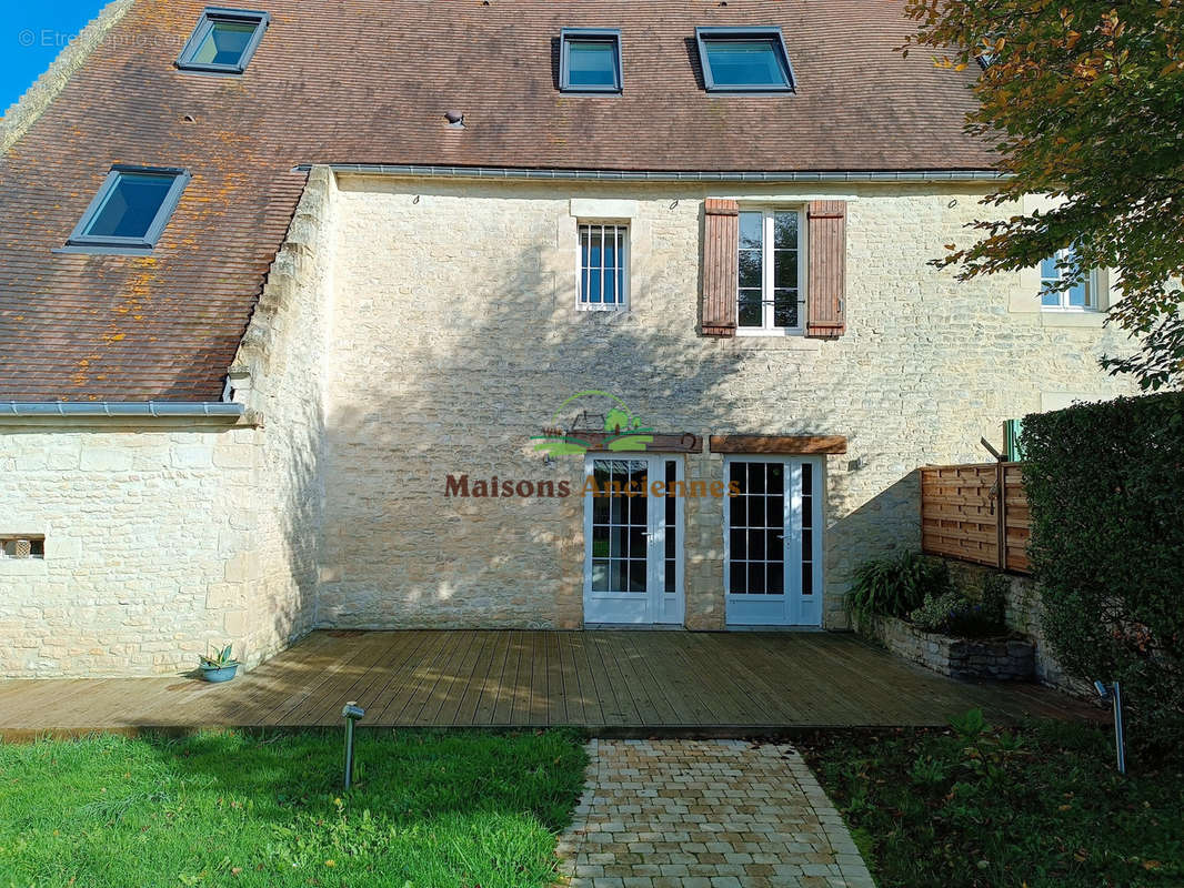 Maison à SAINT-MANVIEU-NORREY