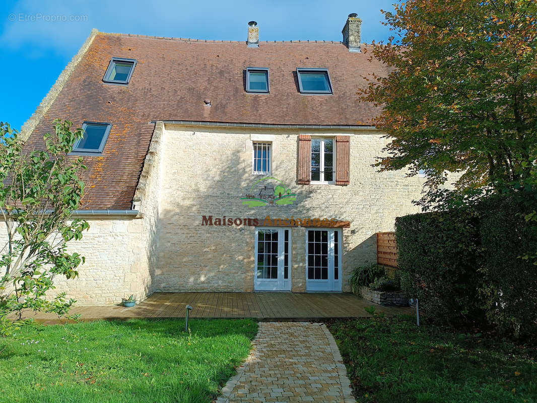 Maison à SAINT-MANVIEU-NORREY