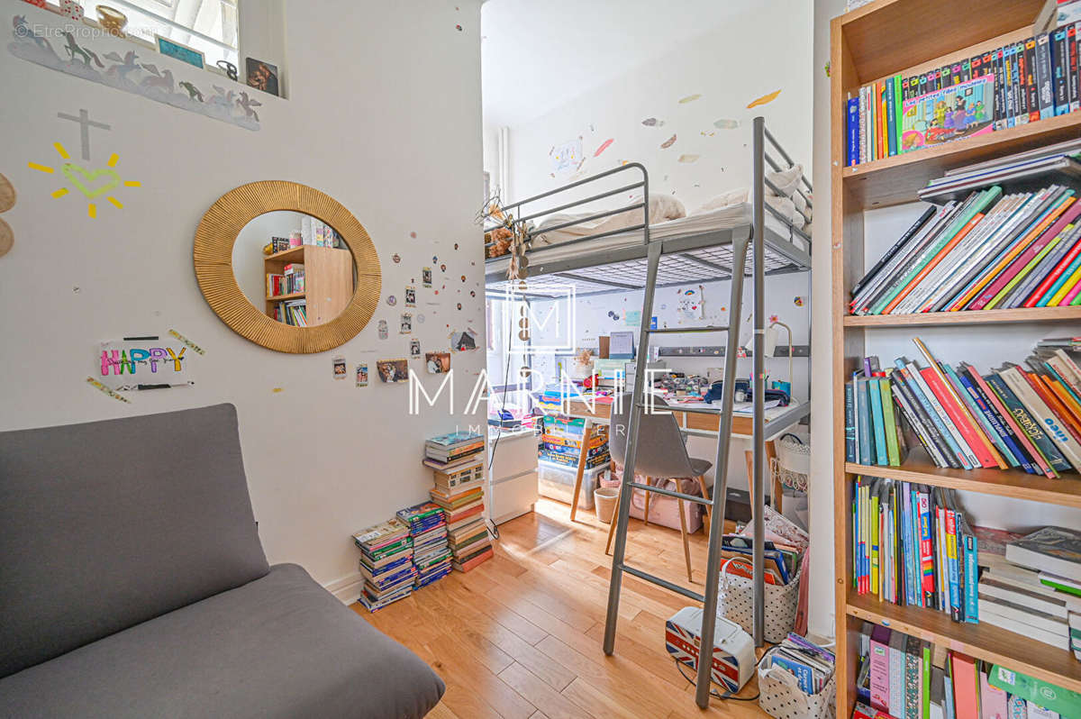 Appartement à PARIS-15E