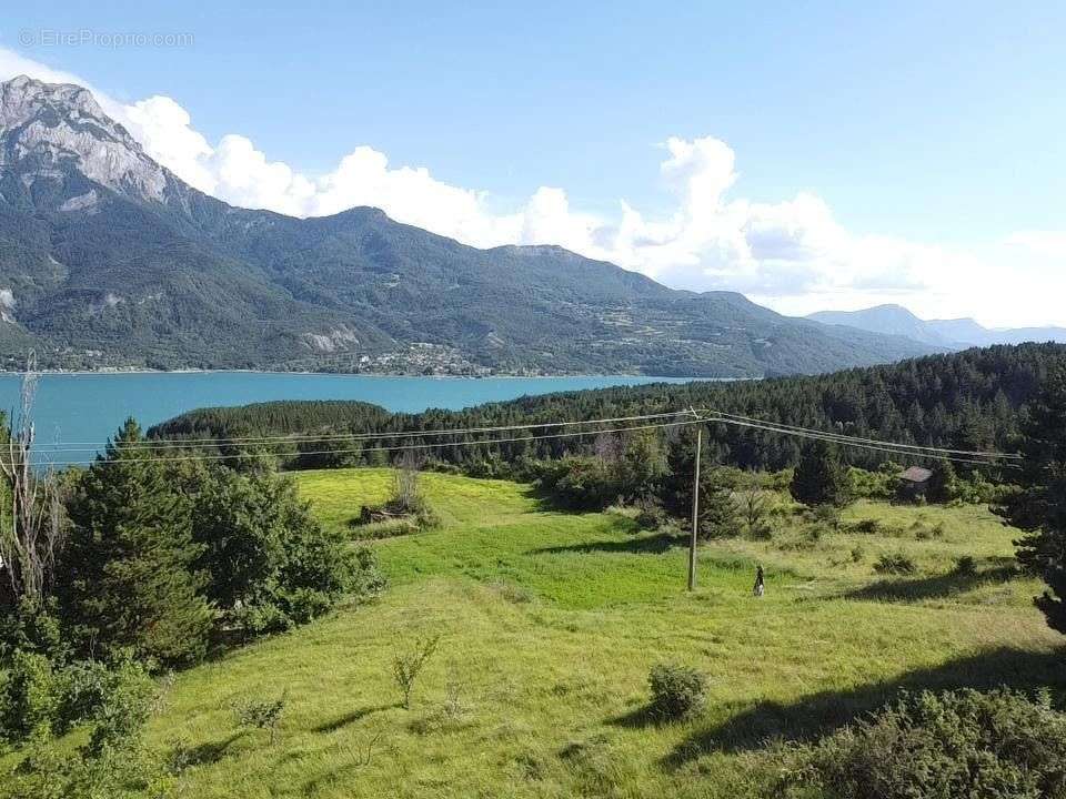 Terrain à SAVINES-LE-LAC