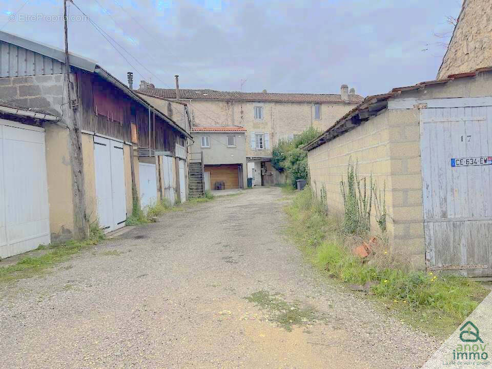 Parking à ANGOULEME