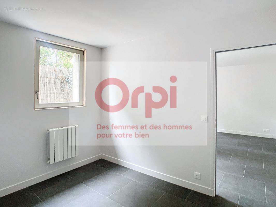 Appartement à ISSY-LES-MOULINEAUX