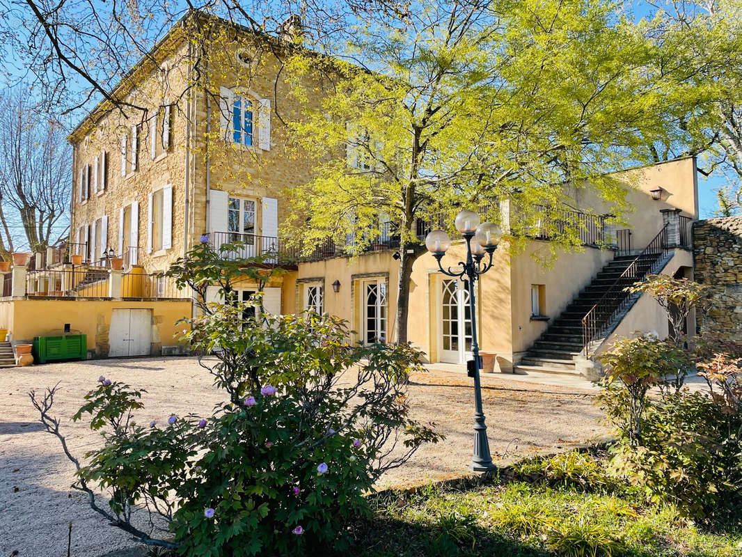 Maison à ORANGE