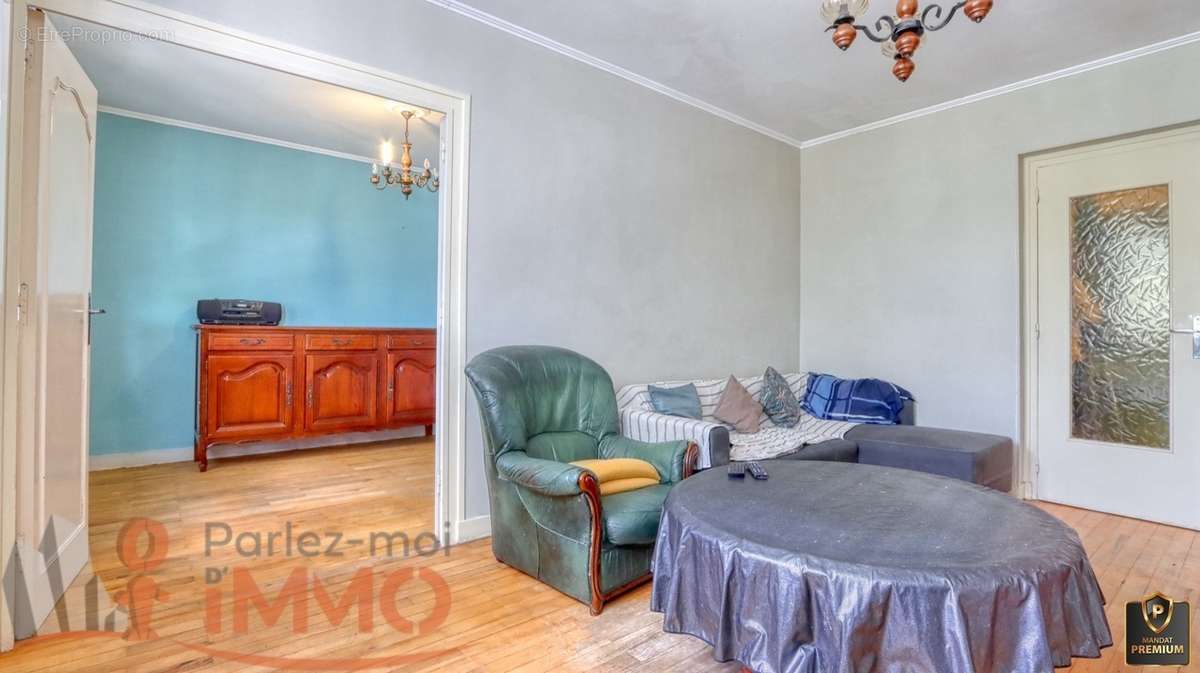 Appartement à SAINT-ETIENNE