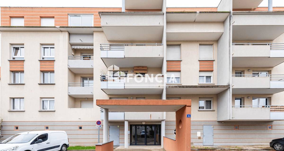 Appartement à SAINT-MARTIN-D&#039;HERES