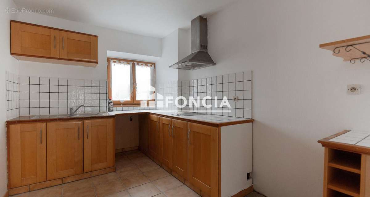 Appartement à CORBEIL-ESSONNES