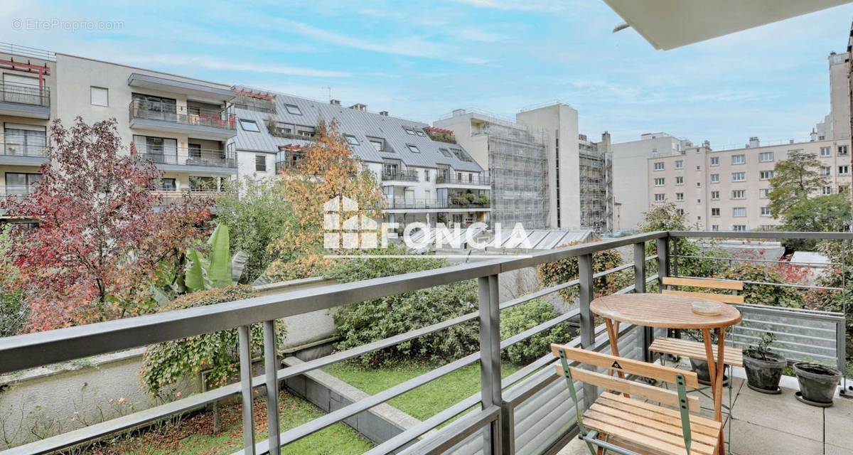 Appartement à MONTROUGE