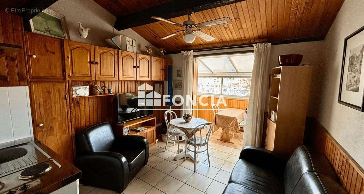 Appartement à LEUCATE