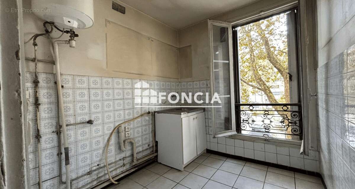 Appartement à PARIS-18E