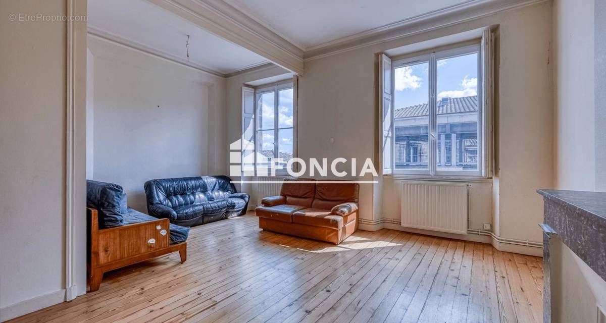 Appartement à BORDEAUX