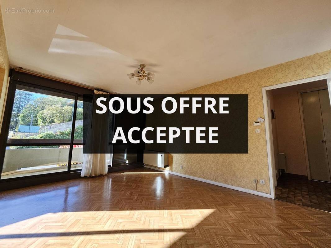 Appartement à RIVES