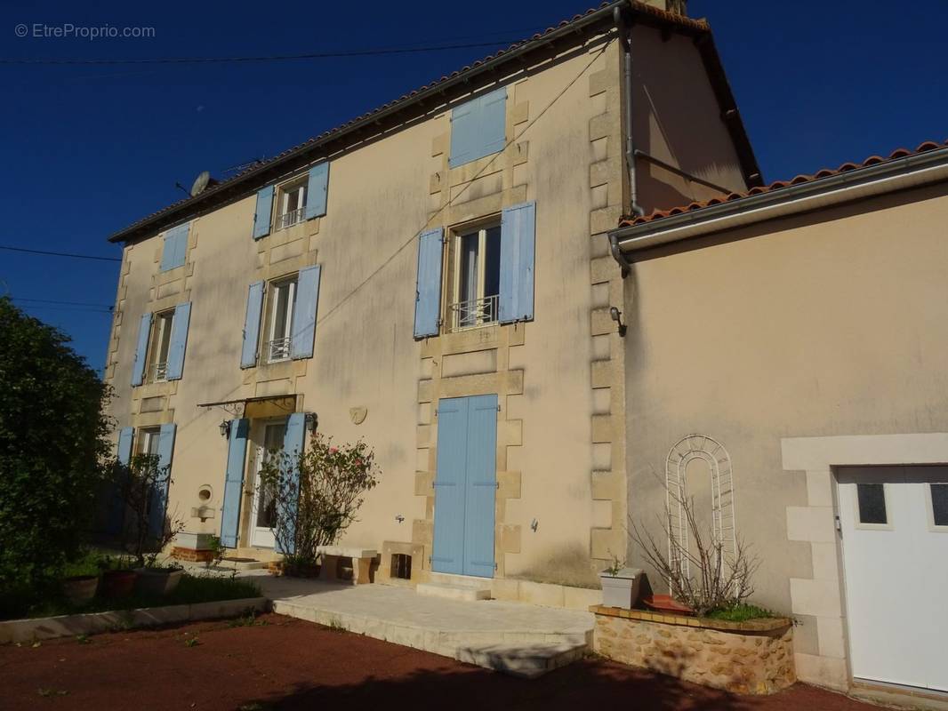 Maison à CHAUVIGNY