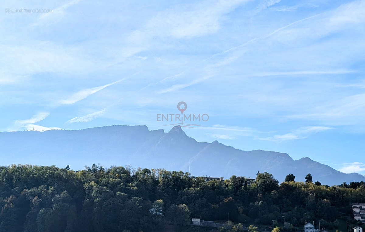 Appartement à AIX-LES-BAINS