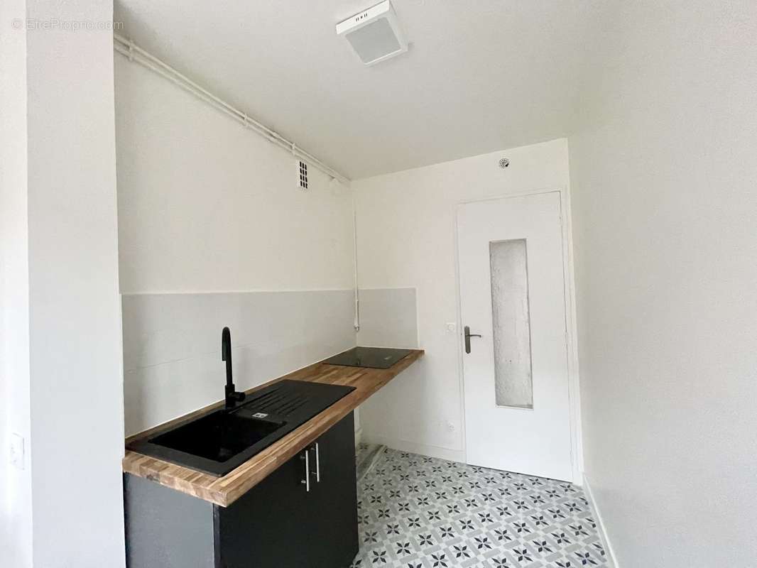 Appartement à IVRY-SUR-SEINE