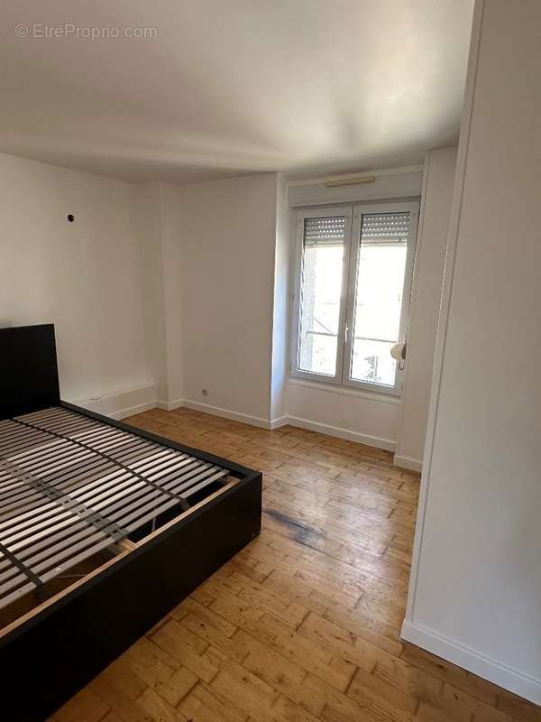 Appartement à BUC