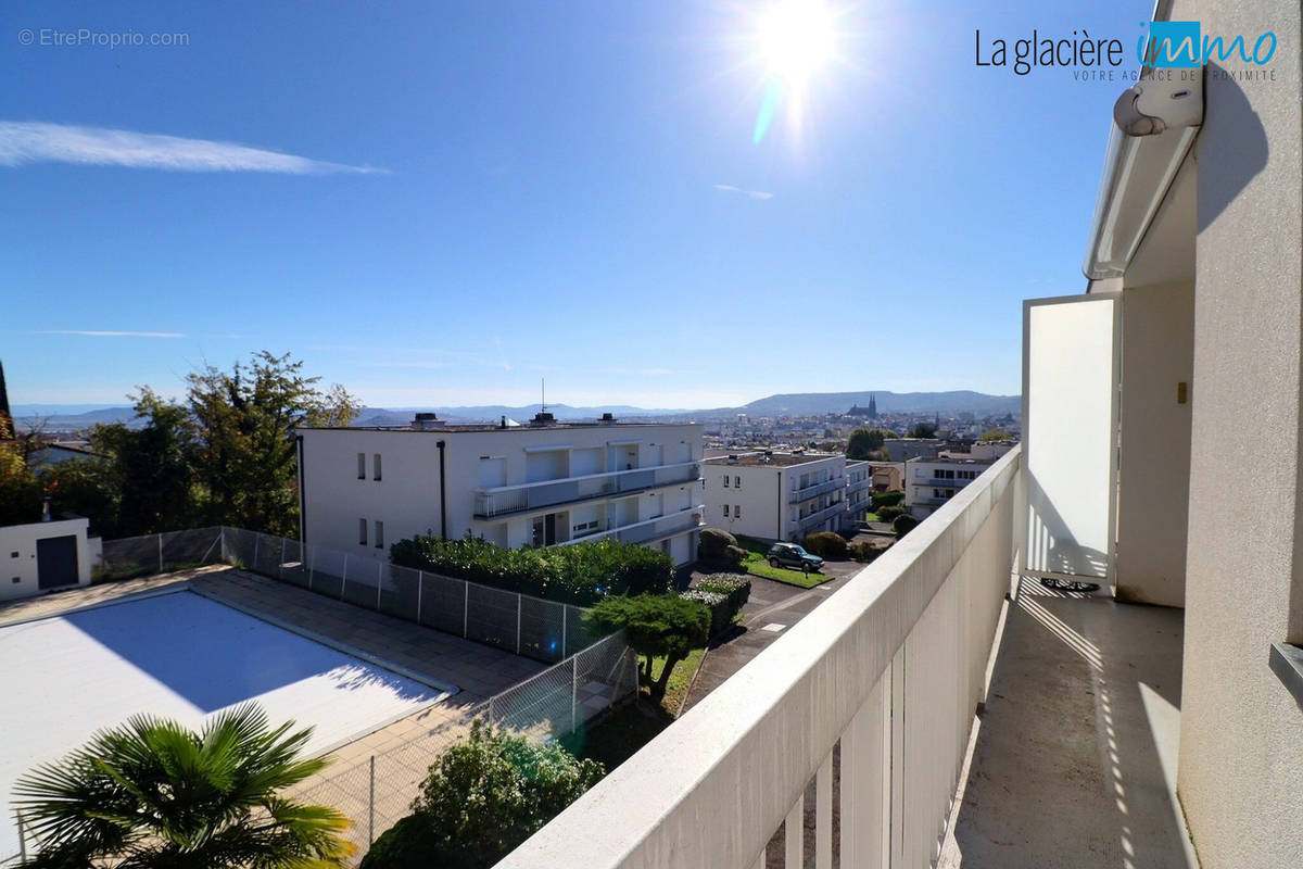 Vue balcon - Appartement à CLERMONT-FERRAND