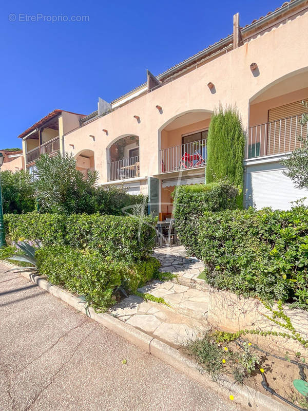 Appartement à GRIMAUD