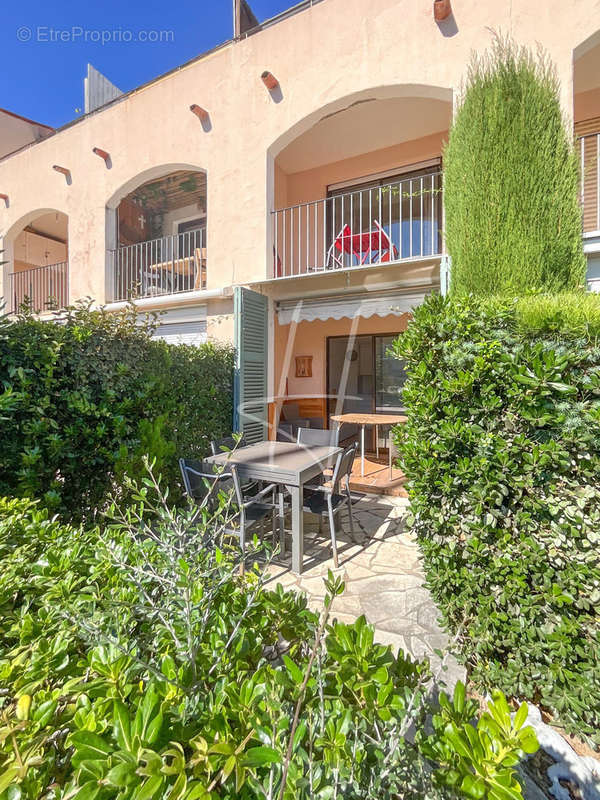 Appartement à GRIMAUD