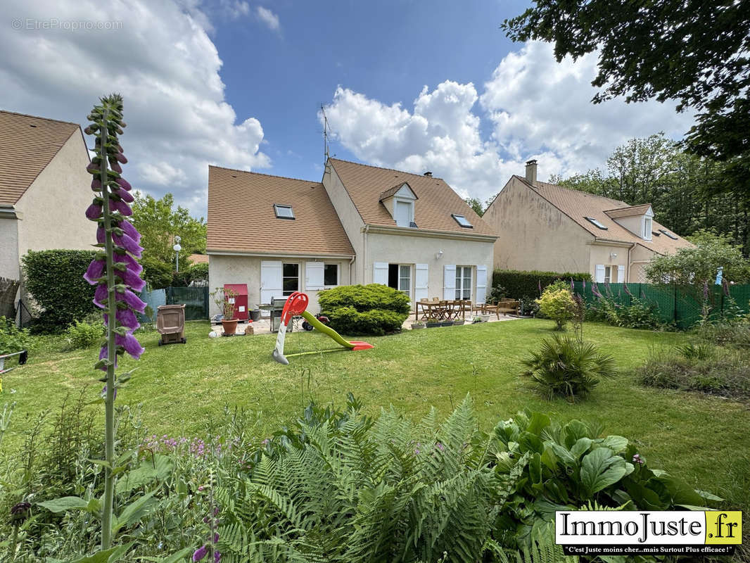 Maison à SAINT-REMY-L&#039;HONORE