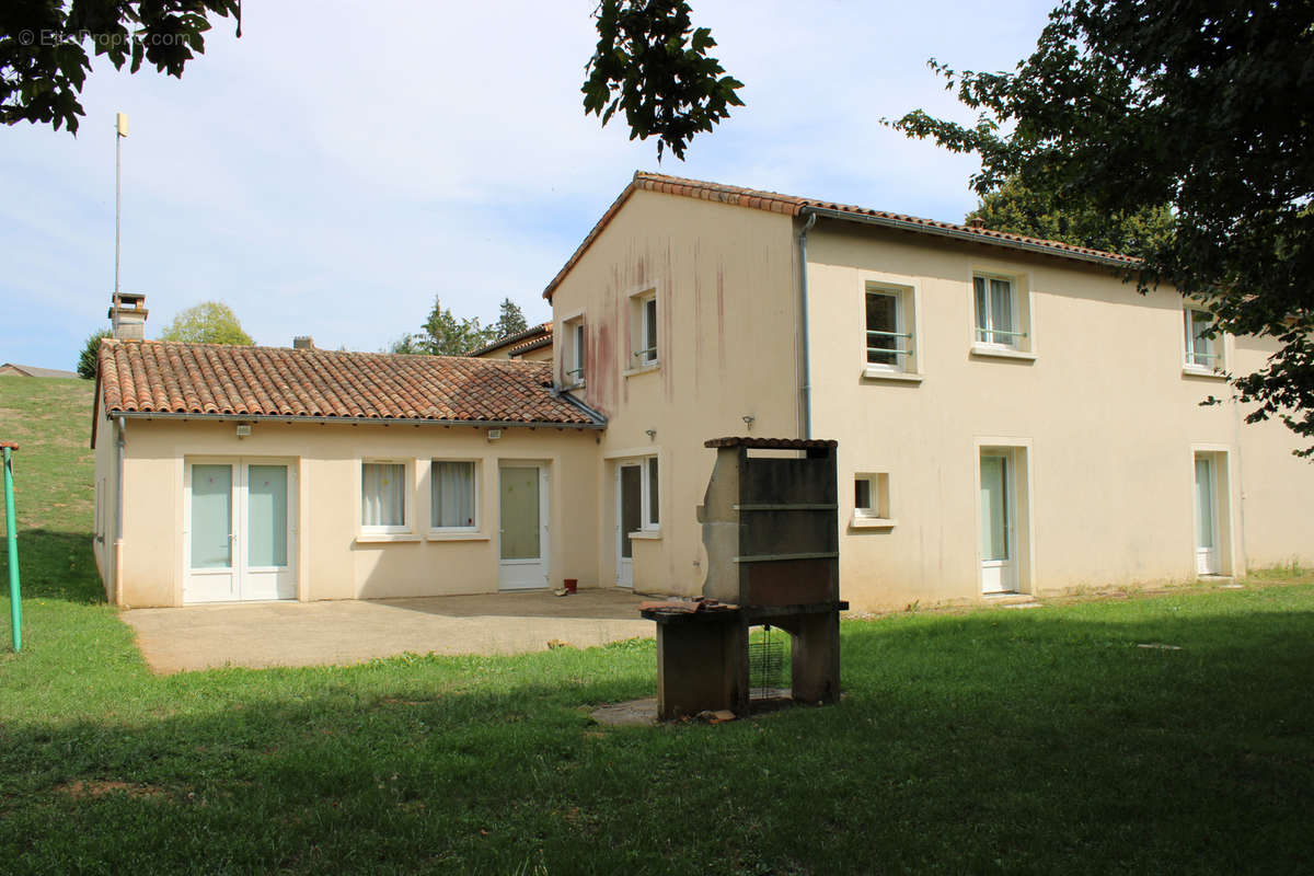 Maison à CEAUX-EN-COUHE