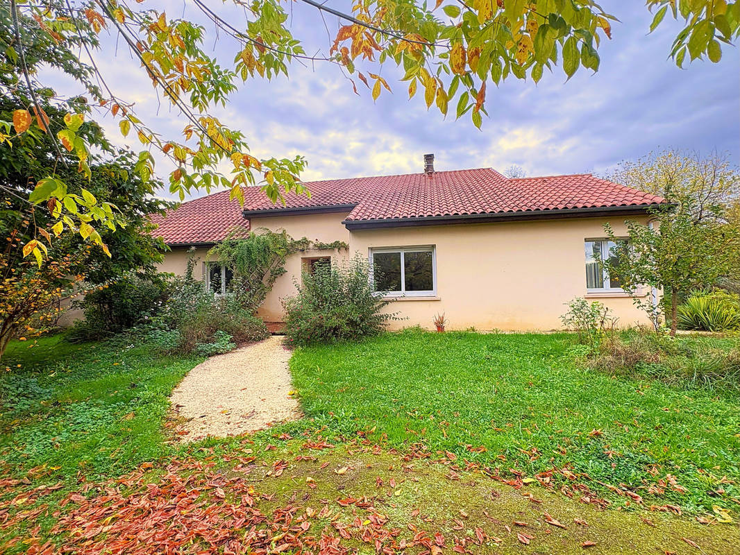 Maison à SAINT-CYPRIEN