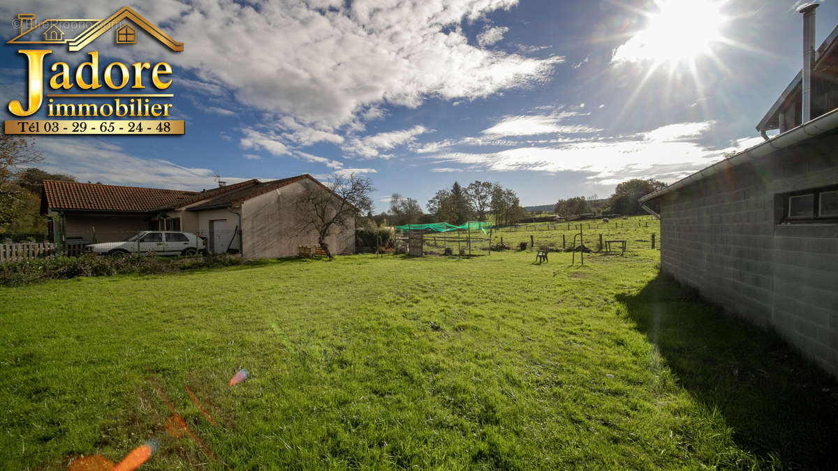 Maison à BRUYERES