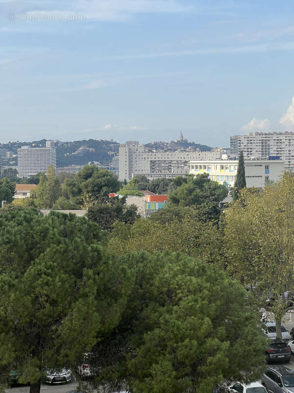 Appartement à MARSEILLE-9E