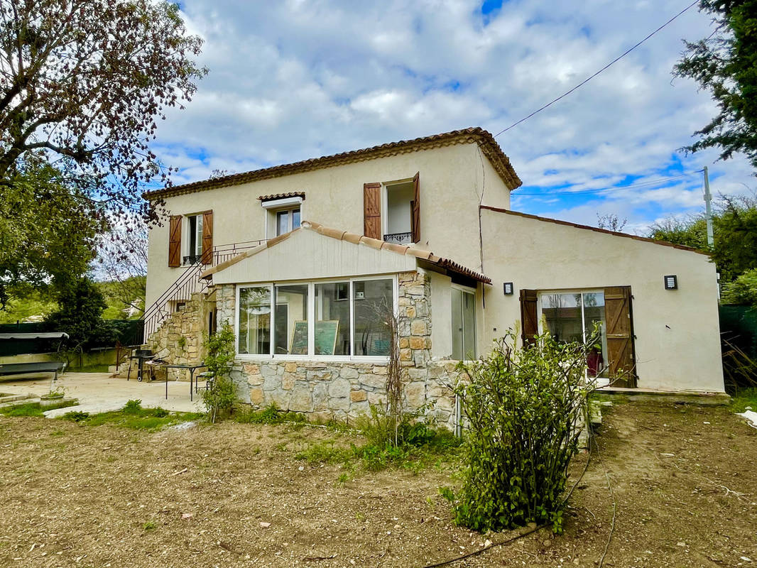 Maison à MONTAUROUX