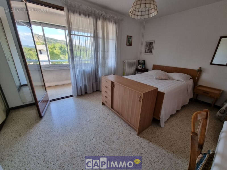 Appartement à HYERES