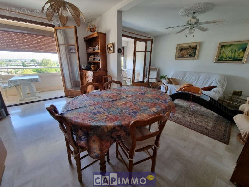 Appartement à HYERES