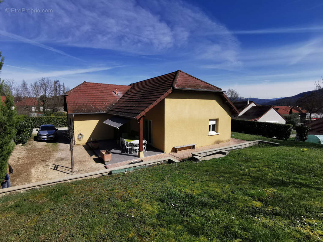 Maison à BELLEY