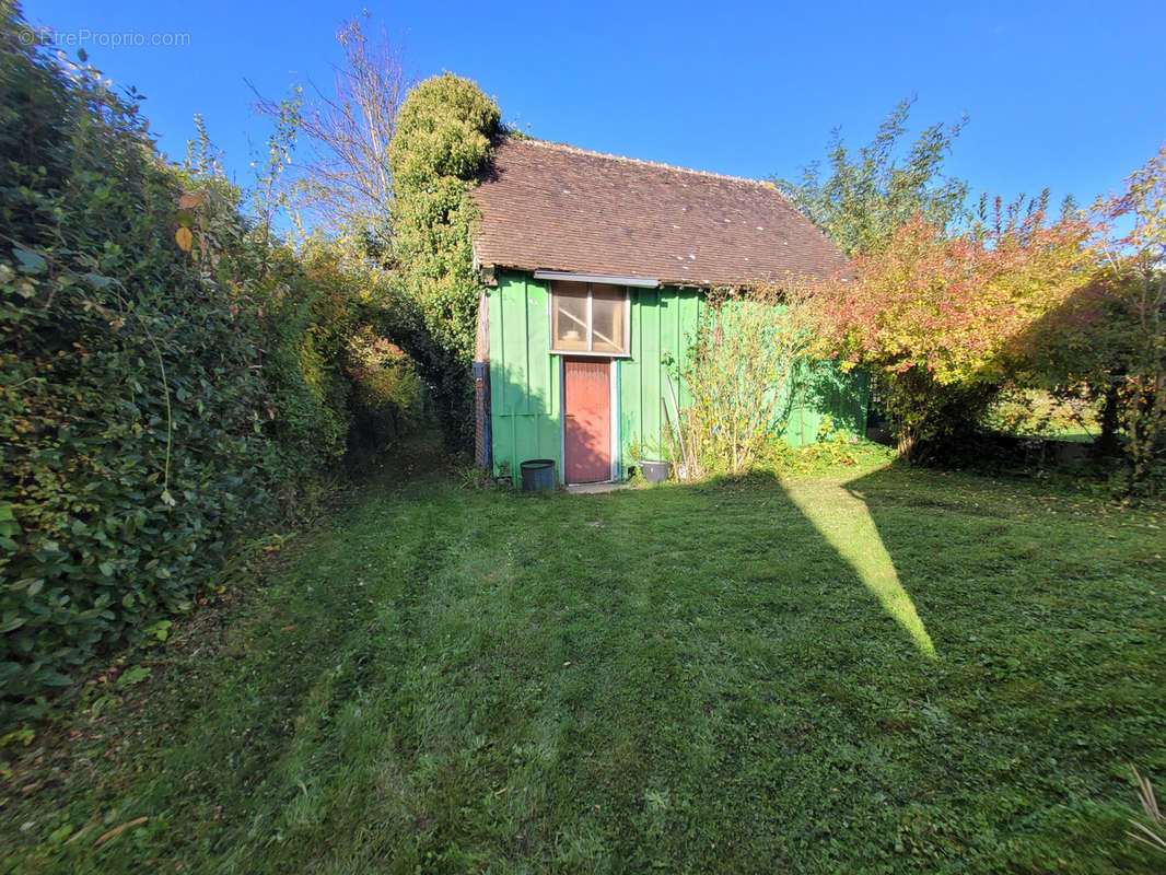 Maison à THIRON-GARDAIS