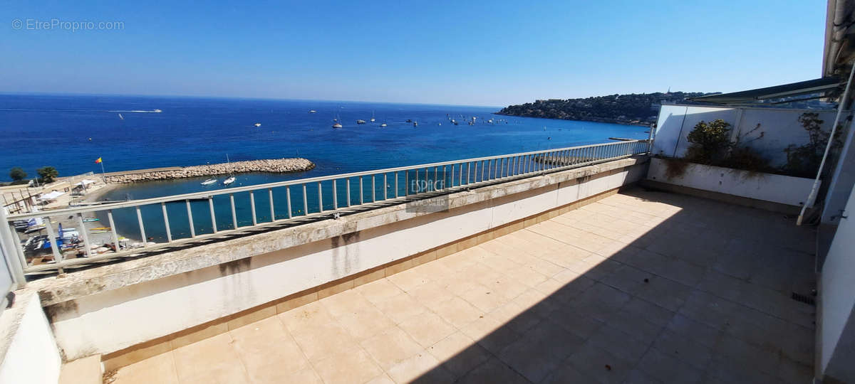 Appartement à ROQUEBRUNE-CAP-MARTIN