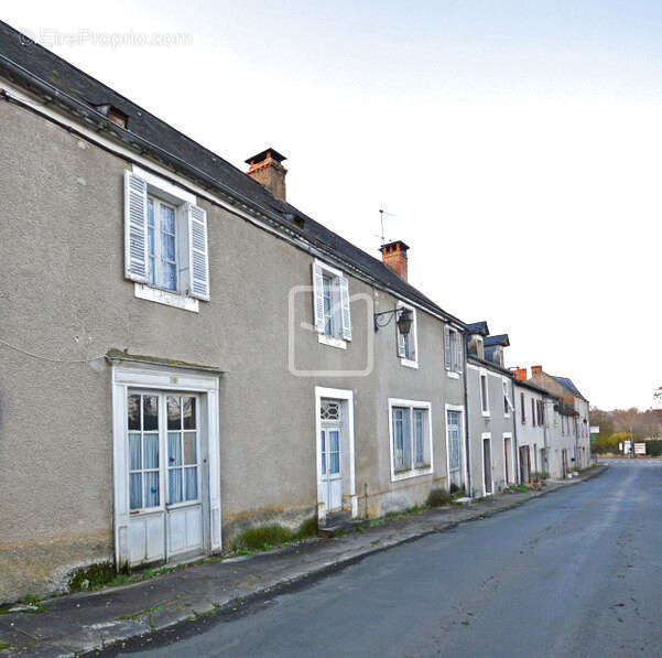 Maison à SAINTE-ORSE