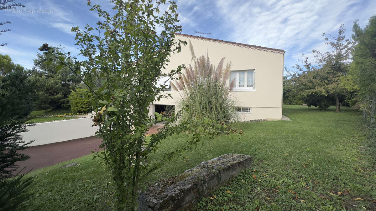 Maison à CHABEUIL