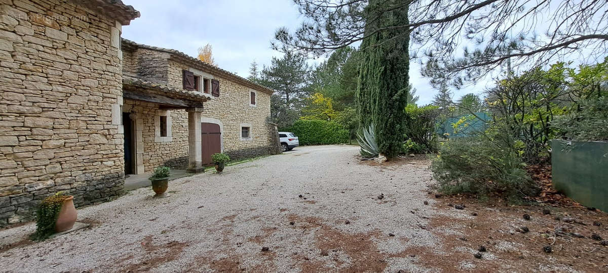 Maison à AIX-EN-PROVENCE