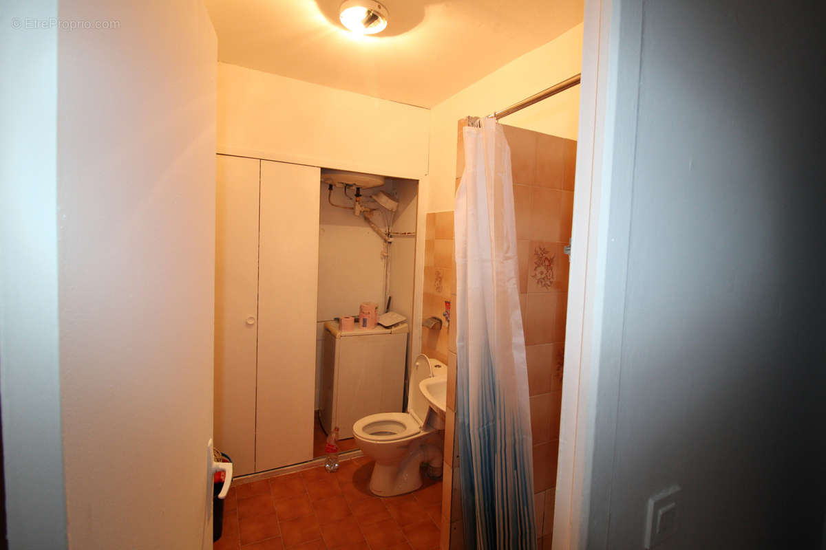 Appartement à MARSEILLE-1E