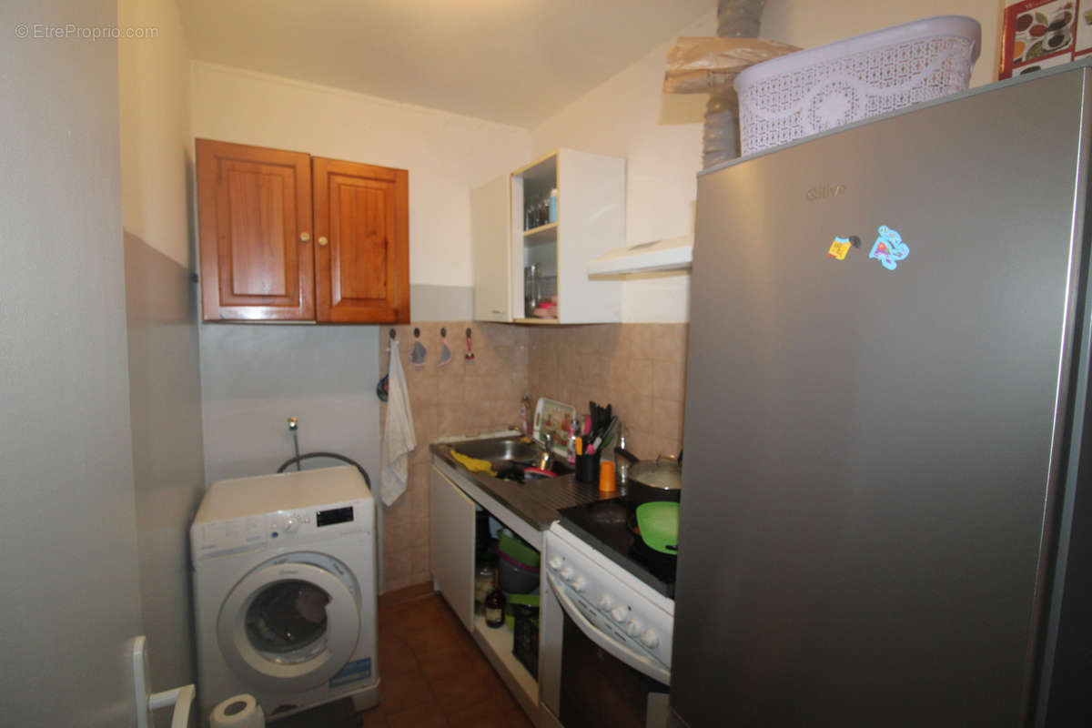 Appartement à MARSEILLE-1E