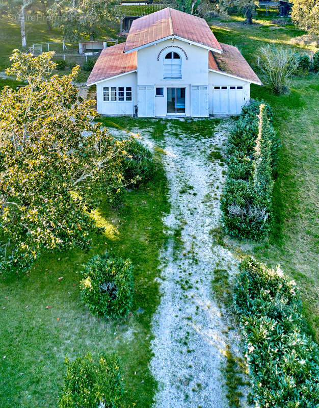 Maison à SAUGNACQ-ET-MURET