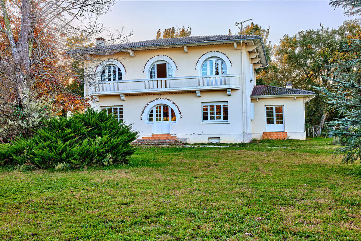 Maison à SAUGNACQ-ET-MURET