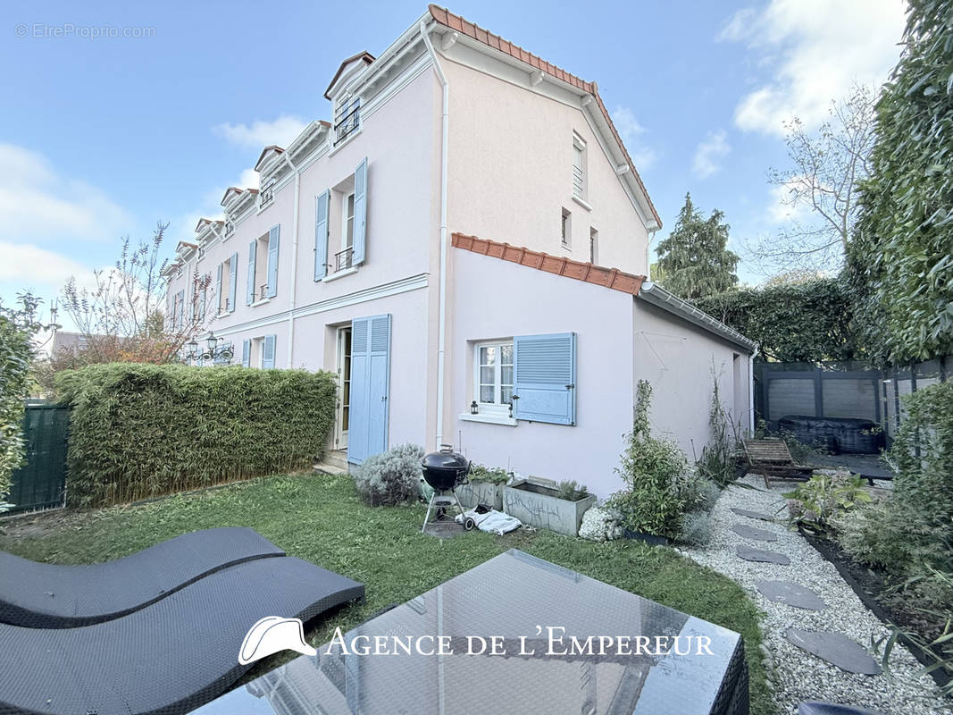 Appartement à RUEIL-MALMAISON