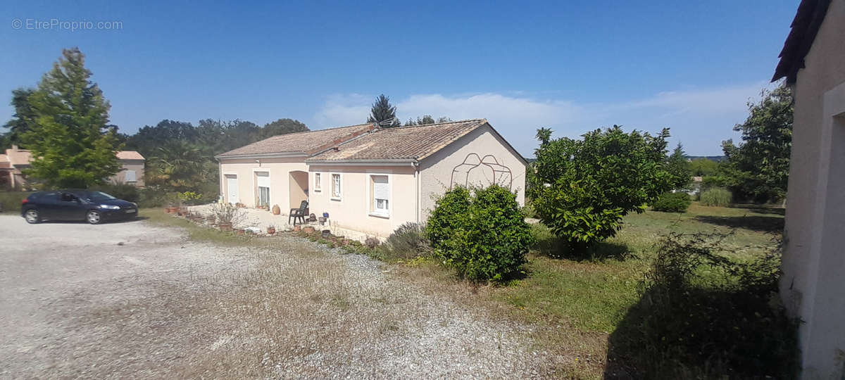 Maison à TOCANE-SAINT-APRE