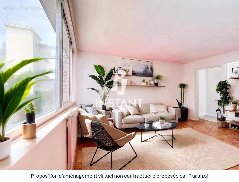 Appartement à CHARENTON-LE-PONT