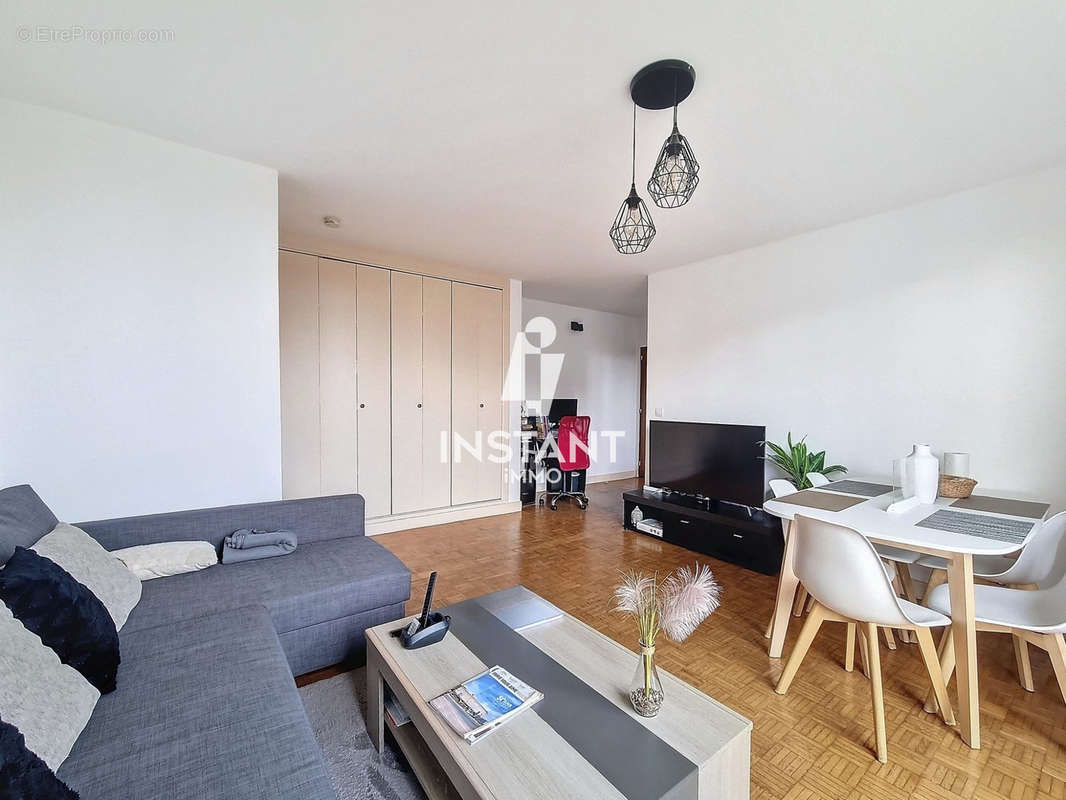 Appartement à MAISONS-ALFORT